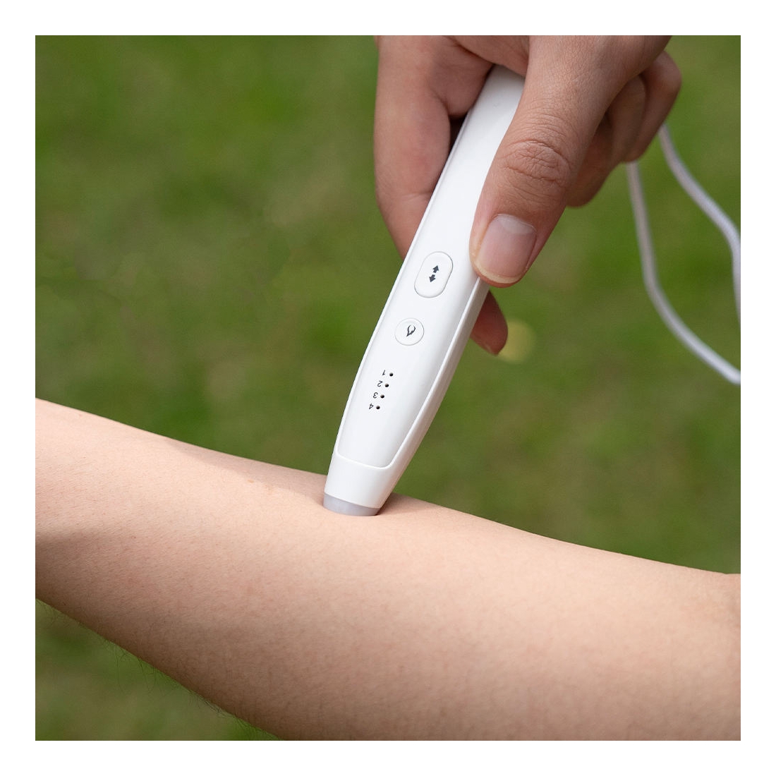 stylo apaisant piqure d'insectes rechargeable - blanc